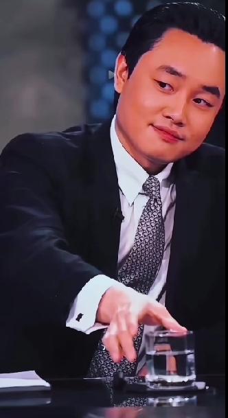 中国唯一一个白手起家的首富！黄光裕，35岁三次问鼎中国首富，迄今也无人能及。