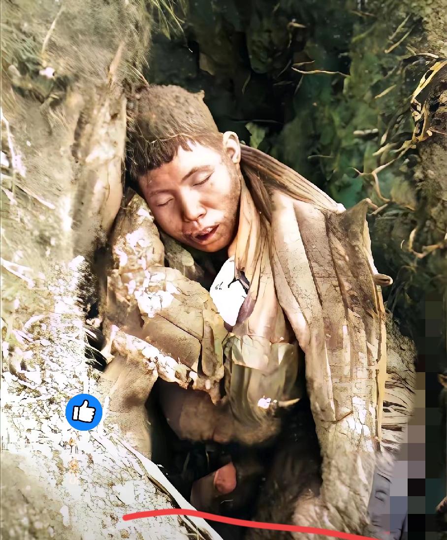 这是冻死在朝鲜长津湖战场上的志愿军战士,令对手都感到震撼和敬重!美军随军记者拍