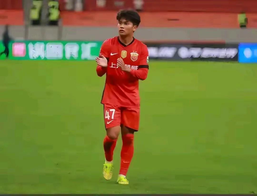 塞翁失马，焉知非福。又给了伊万一次纠错的机会。武磊膝伤复发，可能无法参加接下来的