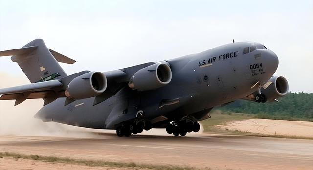 印巴激战4晚，各国纷纷下场，伊朗装甲师集结，斡旋难度大增印巴冲突的根源还在克