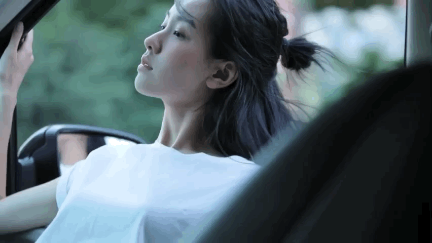 嗑颜bot陈都灵八年前出圈的清纯美貌