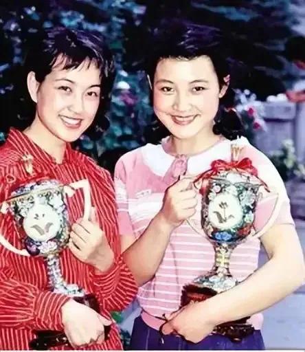 陈冲、刘晓庆漂亮不漂亮，不是少数网友说了算，她俩当年大红大紫，被亿万观众所认可，