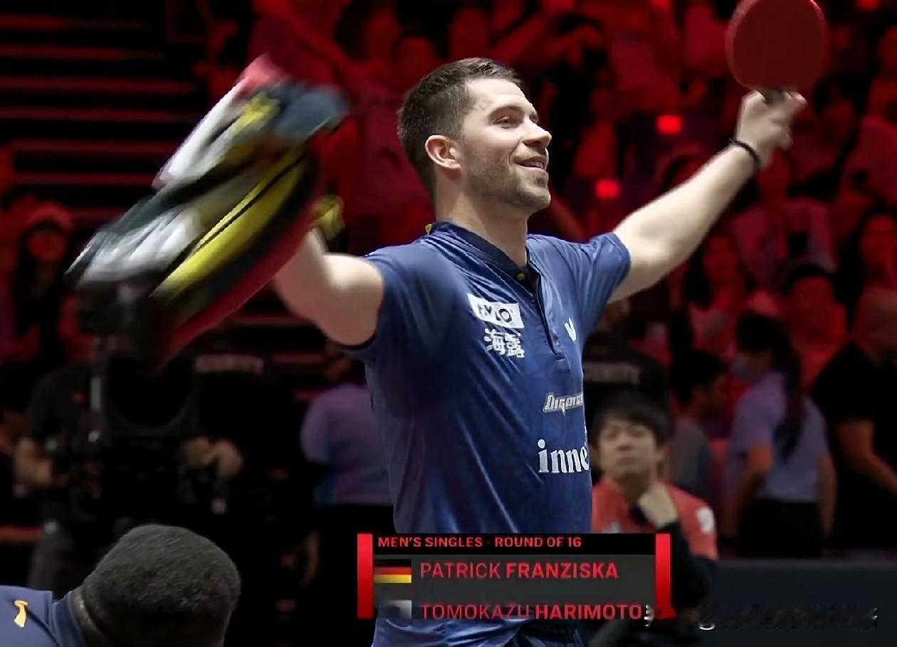 弗朗西斯卡3-2张本智和，赢了比赛很绅士。小弗队长足够坚定，在最后时刻扛下了，