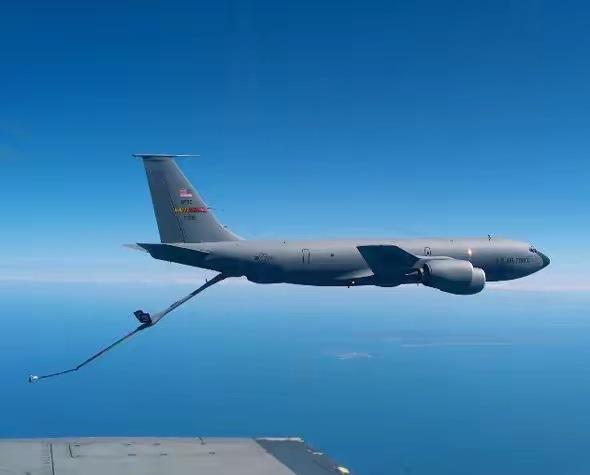 这次美军能找什么理由呢？美军损失一架KC135空中加油机，机组6人全部没了。地点