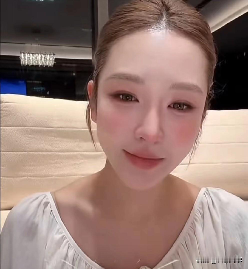 方丈杜凤离婚，蛋黄奶极力劝和，杜凤跟婆婆说：想让以后蛋黄有妈，你就放手让我走！