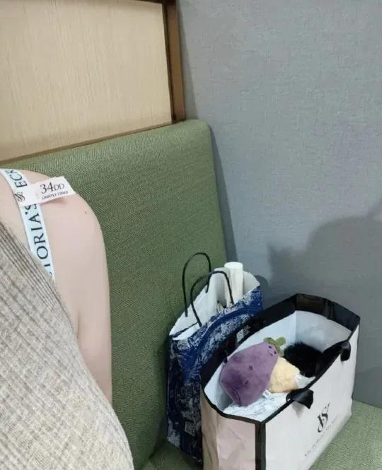 为什么会这样？怎么解决？