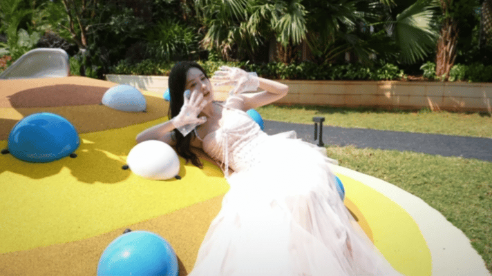 孟子义粉嫩仙女裙造型孟子义妥妥人间仙女下凡！一袭温柔粉嫩仙女裙轻盈又梦幻，软糯色