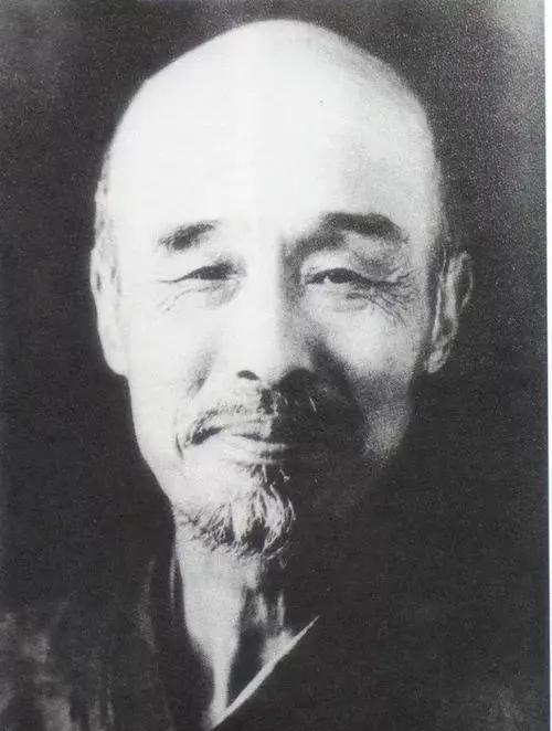 1916年，李叔同决定断食20天，目的是治疗疾病。只是，他没想到，断食期间，他居