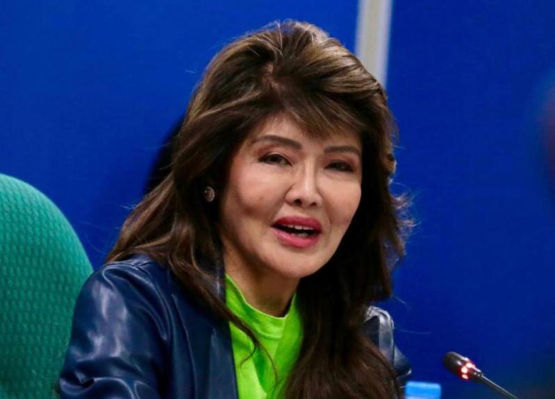 【被亲姐爆料全家吸毒，小马科斯气疯了：她不是我姐】菲律宾政坛近日再掀家族风暴