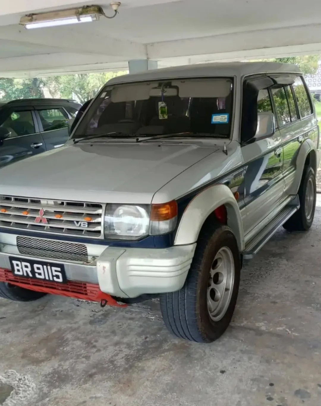 多方位看1994年的越野车。玩车汽车汽车文化四驱越野车有趣的汽车经典怀旧老车硬派越野老爷车经典老车情