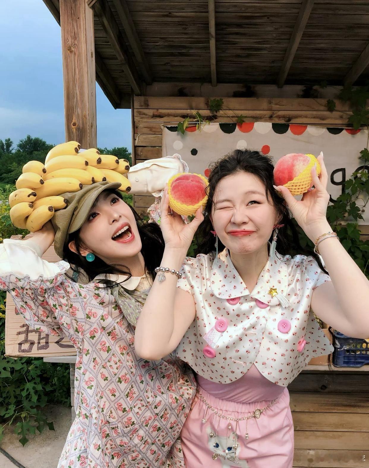 1.黄轩不结婚也不分手，反正女友就一直帮他打理好生活和工作就无事发生。2.任嘉伦