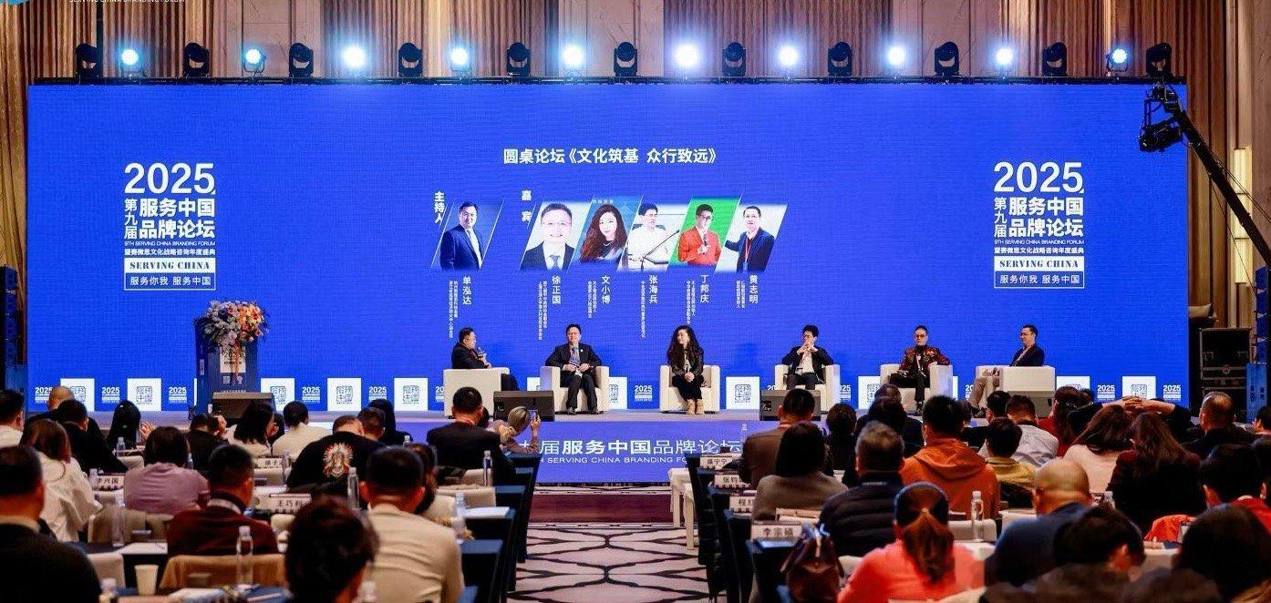 香港楼价已触底回升：12月31日，据港媒报道，中原地产发布的数据显示，香港十大屋