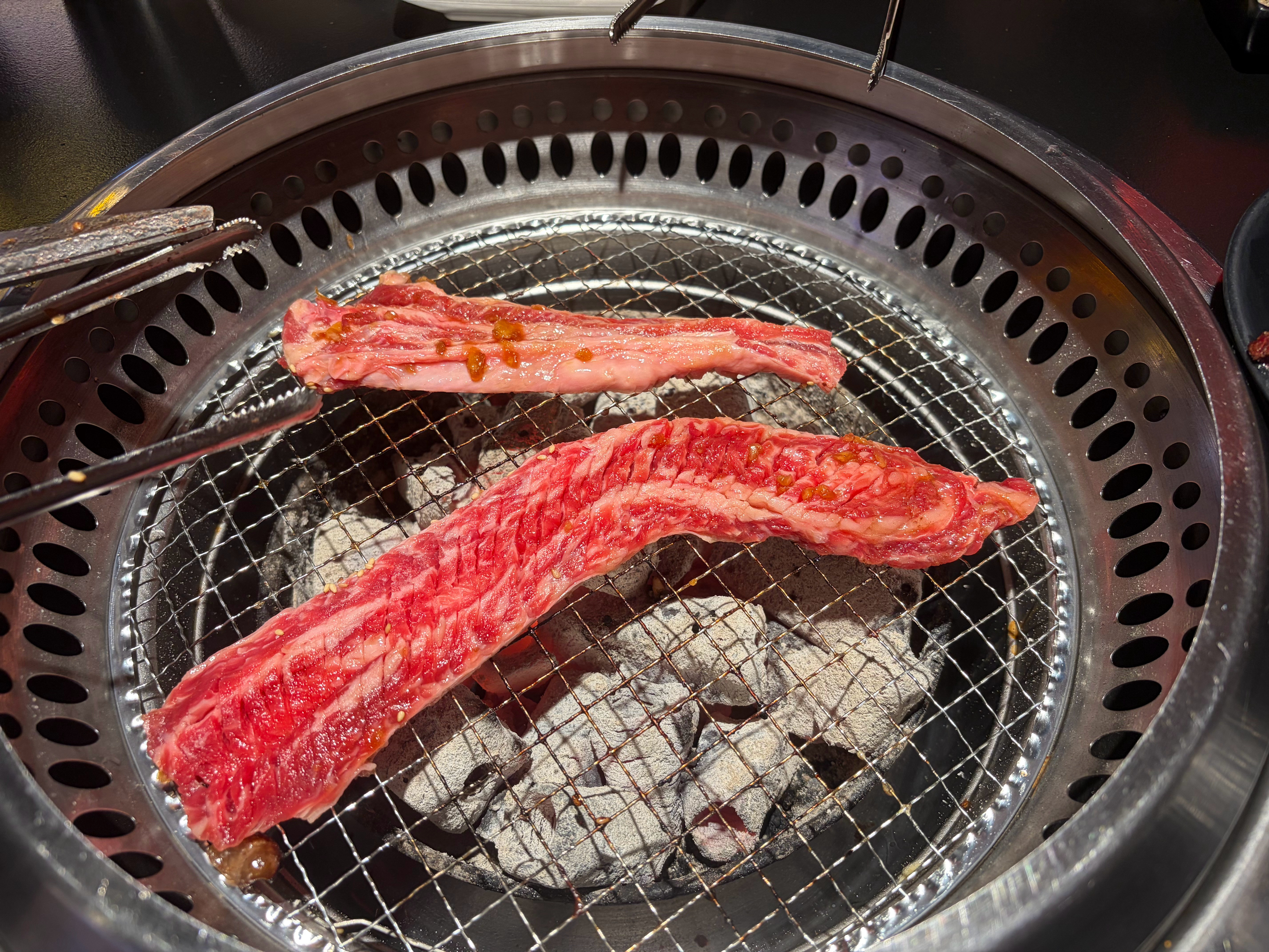 1最近在控制体重、只能偶尔去一下晚餐饭堂2肉祭、前两次体验还行、这次就差、快速