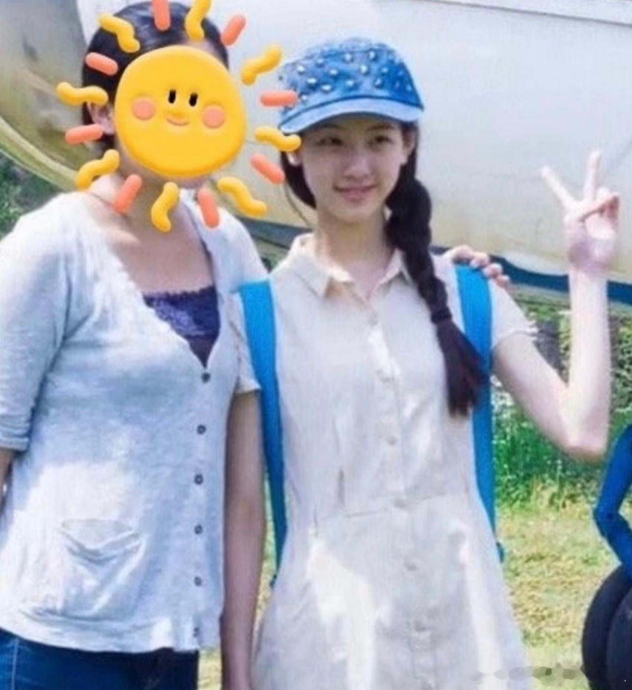 这哪里是挖黑料，明明是挖宝藏！好像陈都灵本来也没打算进娱乐圈，只是因为有
