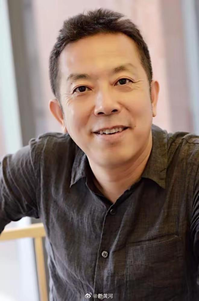 面对绝境，贾国龙终于发声了，但他的回应让我惊呆了：不道歉！反而说是被网