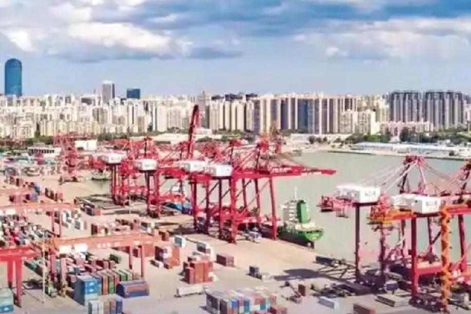 海南封关、阿达尼机场通航，中国的全球化新玩法暗藏玄机！12月28日，香港《南