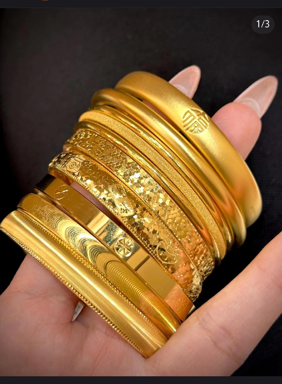 前年分家时婆婆给了我金银混合的一盒镯子，我去首饰店称了一下，金镯子1800克银镯