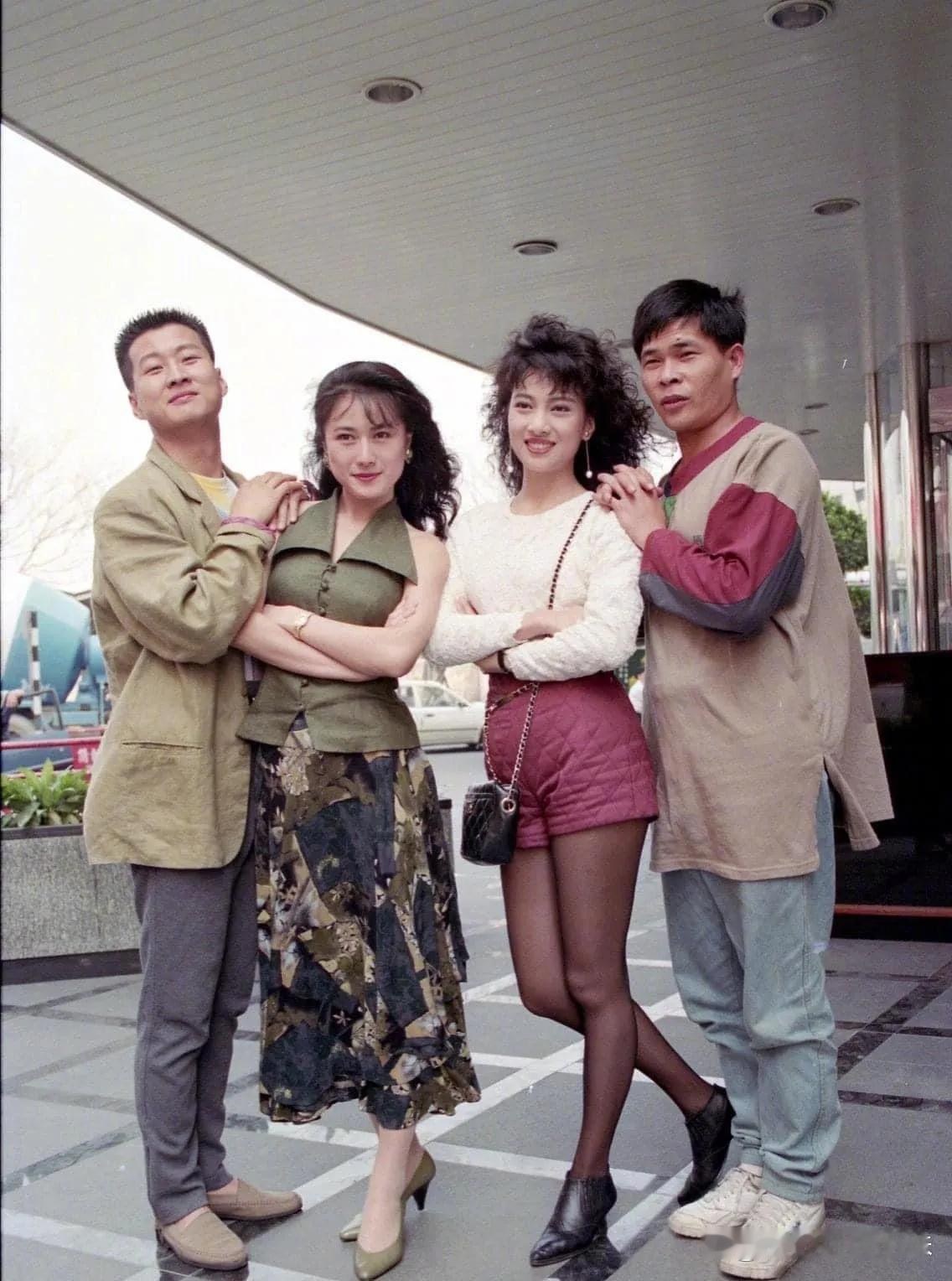 这部电视剧，看过的人，都已经老了。