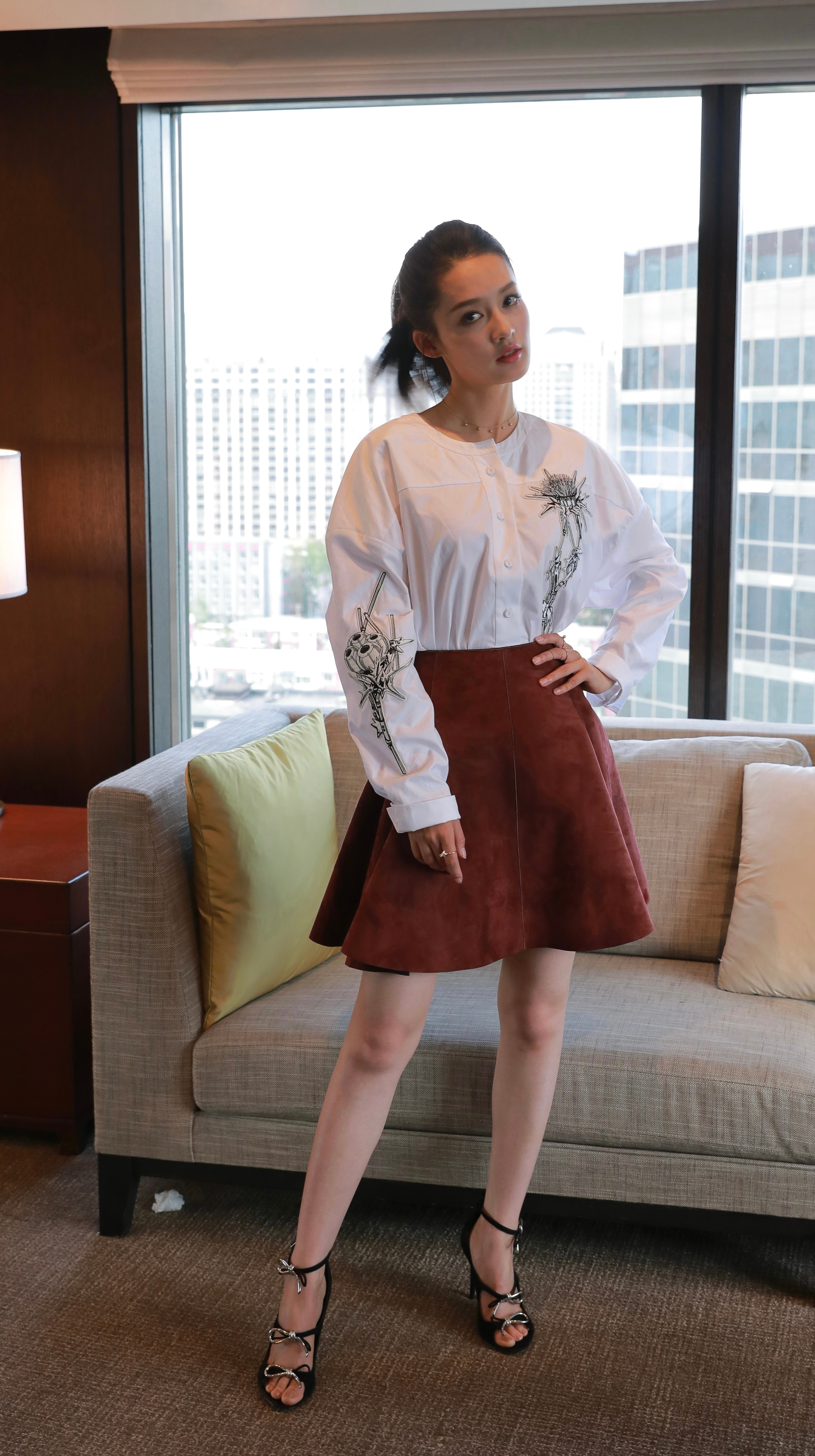 李沁到哪儿都得干农活李沁早年生图😘​​​