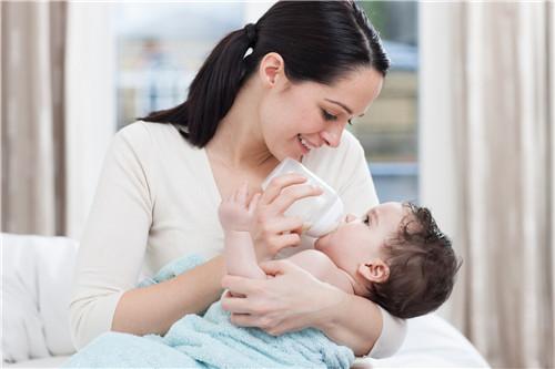 急性乳腺炎可以继续哺乳吗?