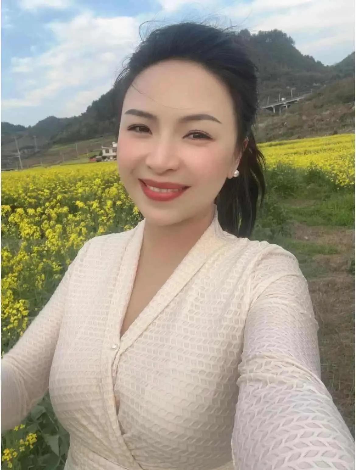 寒假作业还没写完的可以假装给老师发消息说:“老师我要去打工了不能再念书了’