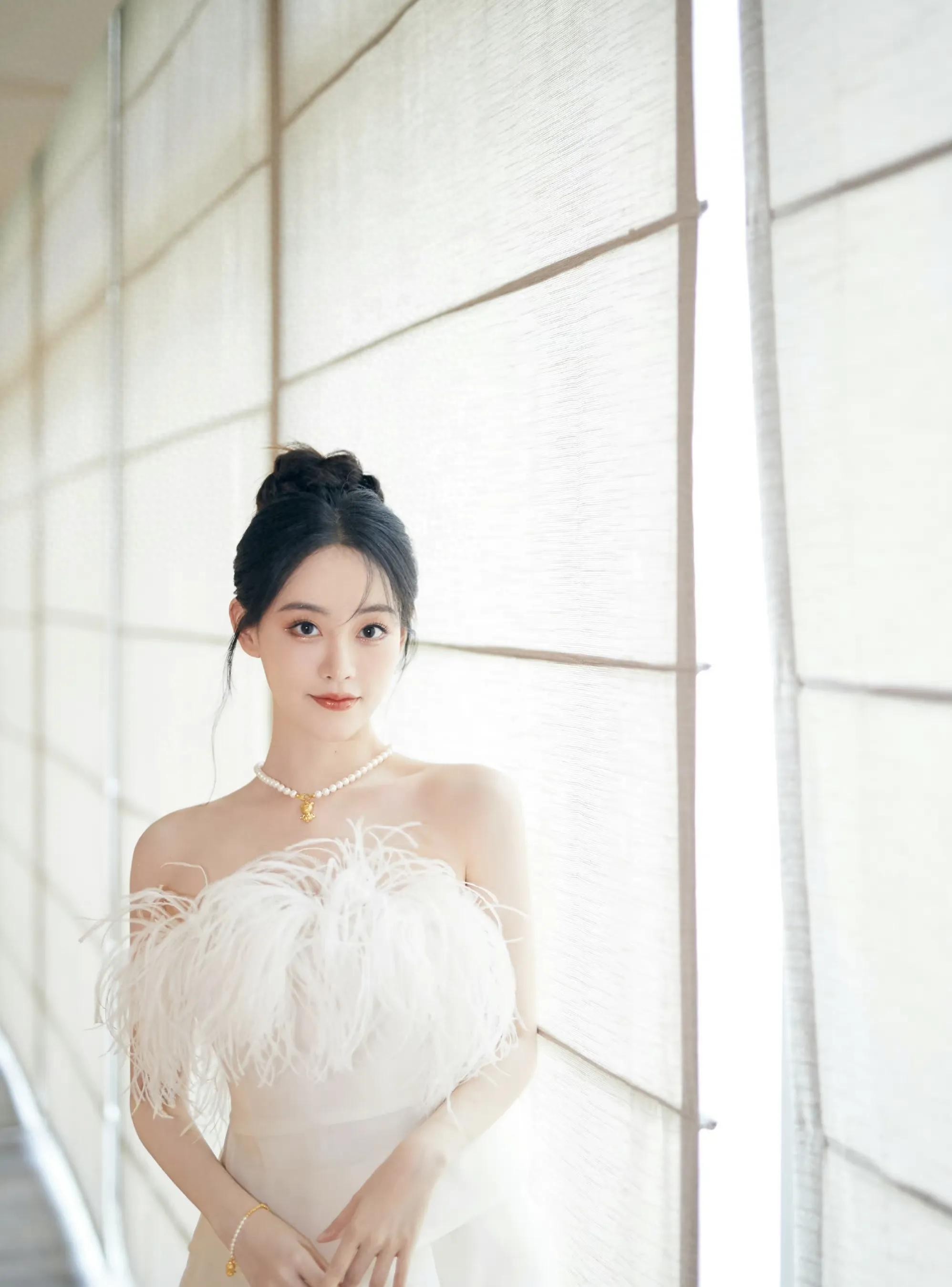 女星祝绪丹写真集：千娇百媚、艳若桃李