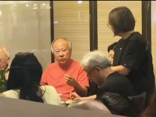 管你是巨擘还是大佬，一样难逃“血脉压制”！一手缔造了英伟达商业帝国的黄仁勋，