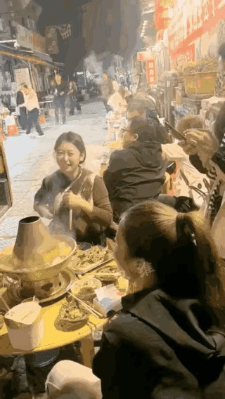 轰轰烈烈的涮锅，吃到嘴里别有一番风味！