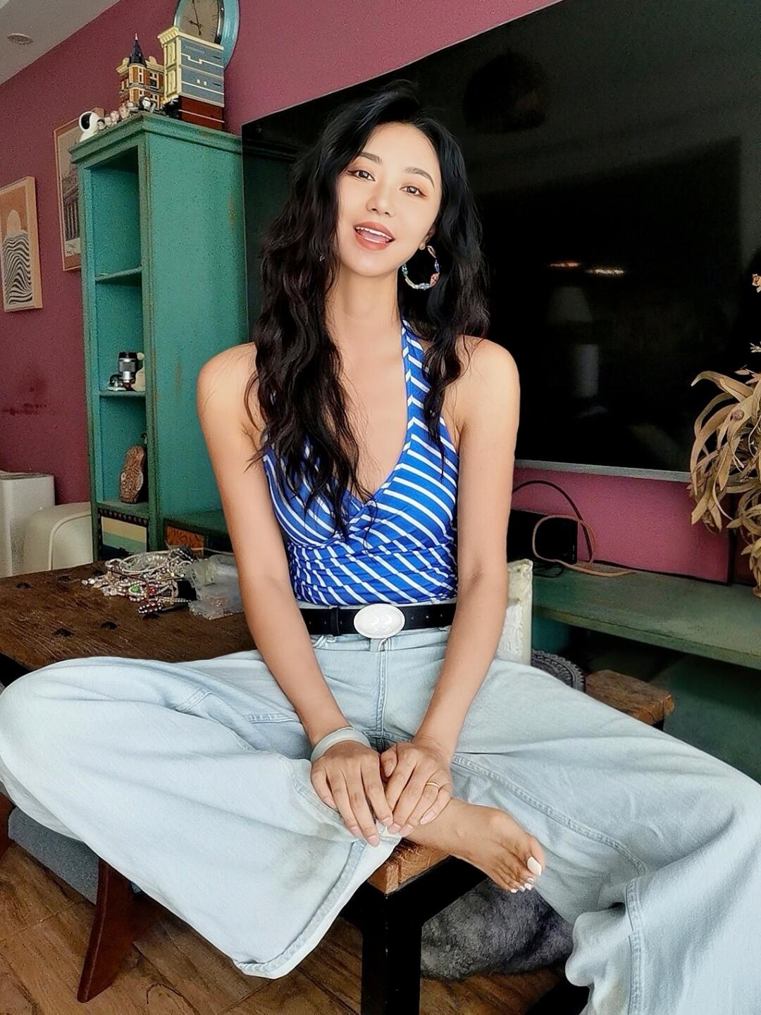 一眼爱上的蓝白条纹背心！🥰