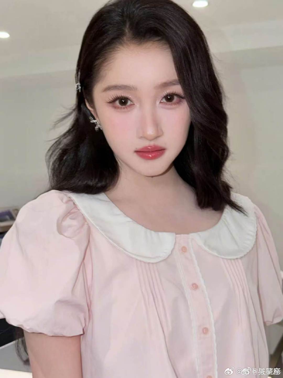 关晓彤粉色晴也关晓彤好心情的晴天关晓彤好心情的晴天好漂亮好漂亮