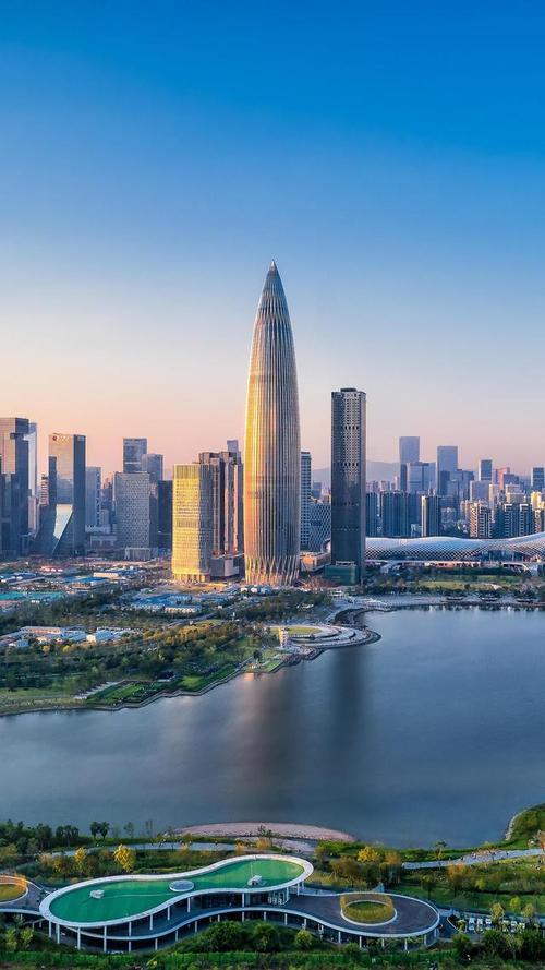 深圳是中国四大一线城市之一，是中国科技创新的代表，深圳有非常多的科技民营企业，引