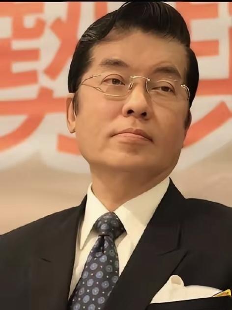 国民党刚上任没几天的新副主席张荣恭,这次直接撕破脸!狠批党内有人搞“和平分裂”,