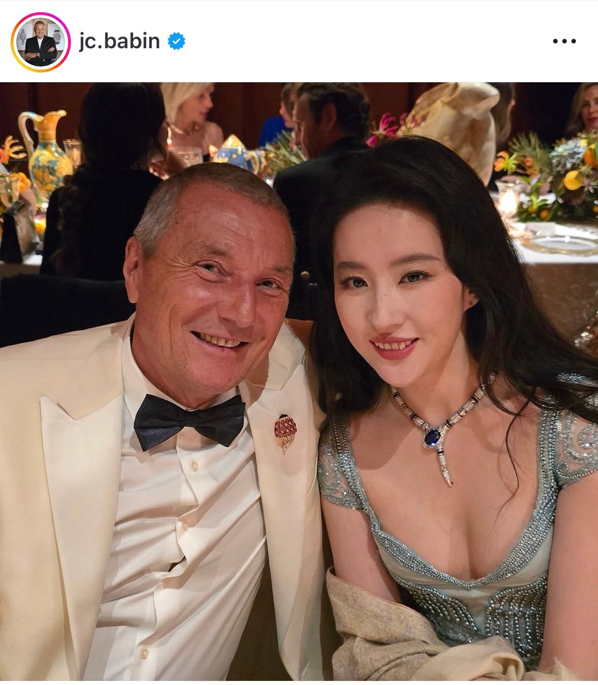 事实证明，宝格丽CEO可不会为了明星P图