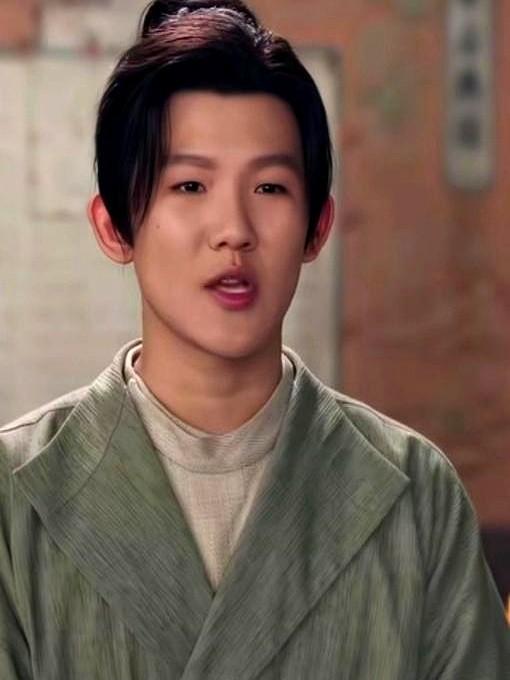 《唐朝诡事录之长安》“去天尺五”单元收官，剧中演员杨志刚（饰演苏无名)的儿子杨子