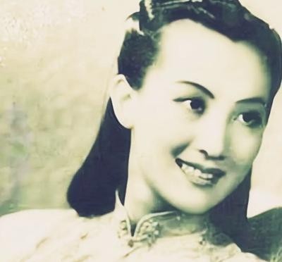 1929年，吴佩孚夫人的丫鬟翠香，十几岁时怀了老爷孩子，为了避免闹出丑闻，吴夫人