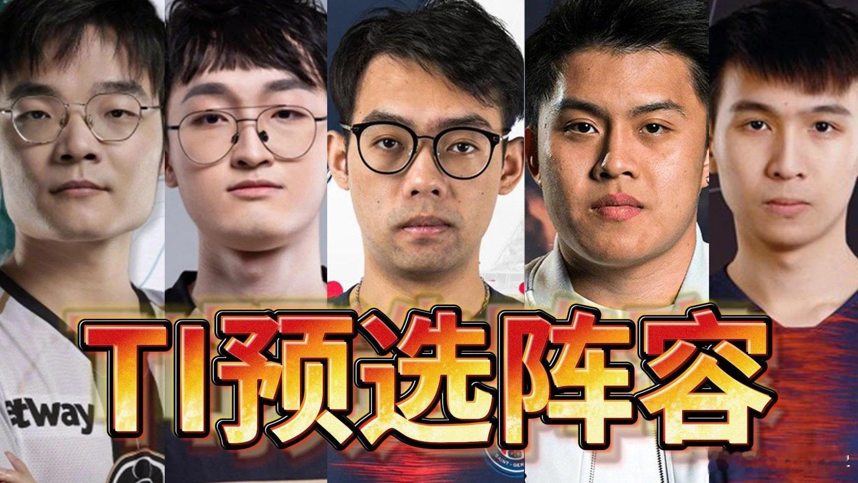 超哥：下午我们AR打完训练，才玩到了正常游戏好吧，我只能说鹏哥真的很超模，鹏哥真