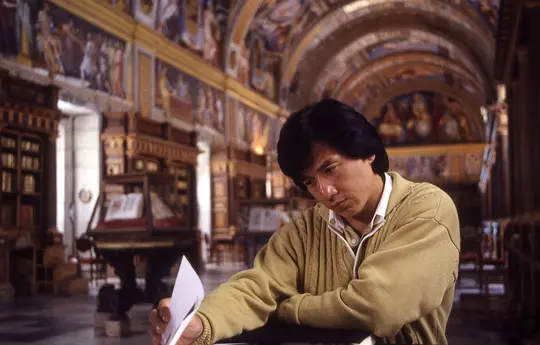   算起来看《飞鹰计划》这部电影也不下三遍了，最索性再看一遍。 