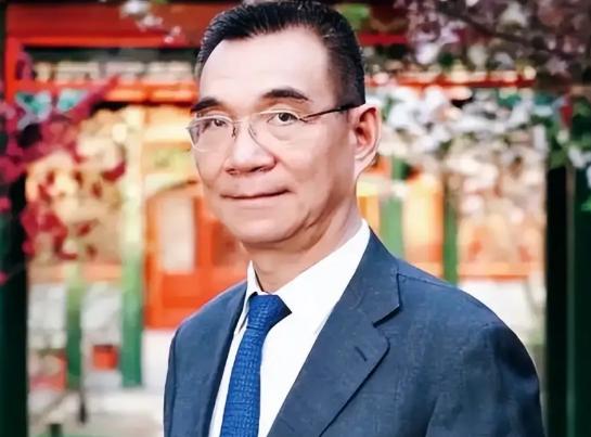 1979年，金门某驻防连长神秘失踪，震惊台湾省高层，然而连长的妻子在面对官方审讯