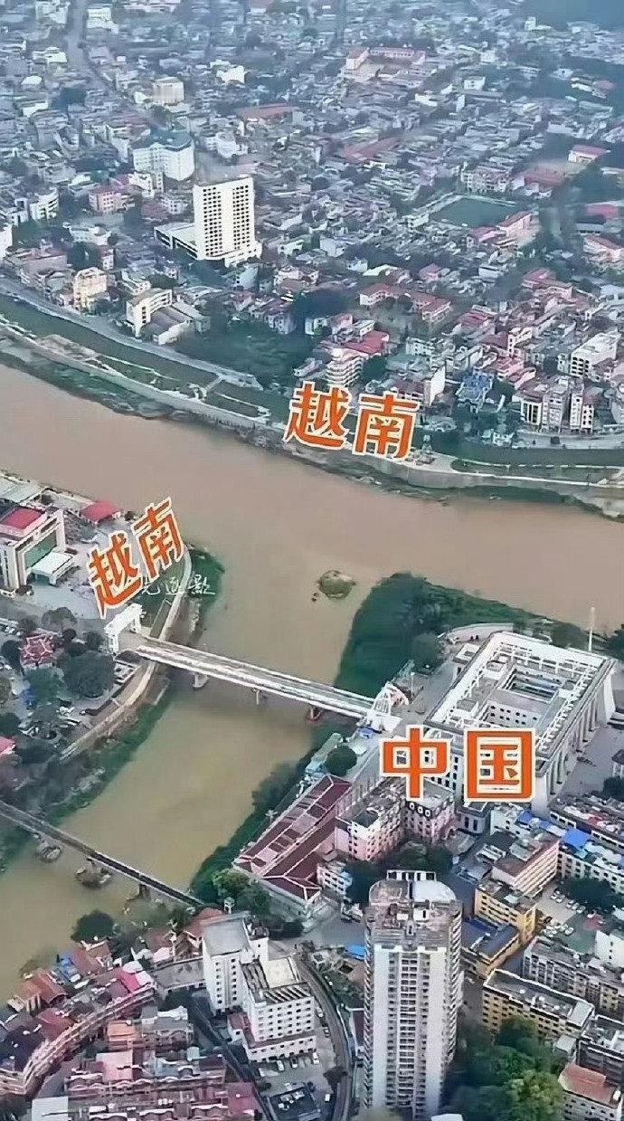 万万没有想到！这是我刚刷到的中越边境航拍，我还以为越南的城建还停留在咱们的9