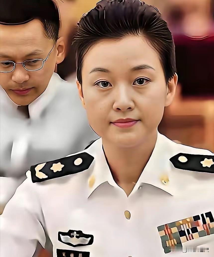 很多人直到今天还习惯称宋祖英为“文职少将”。这个称呼听起来响亮，似乎也配得上她的