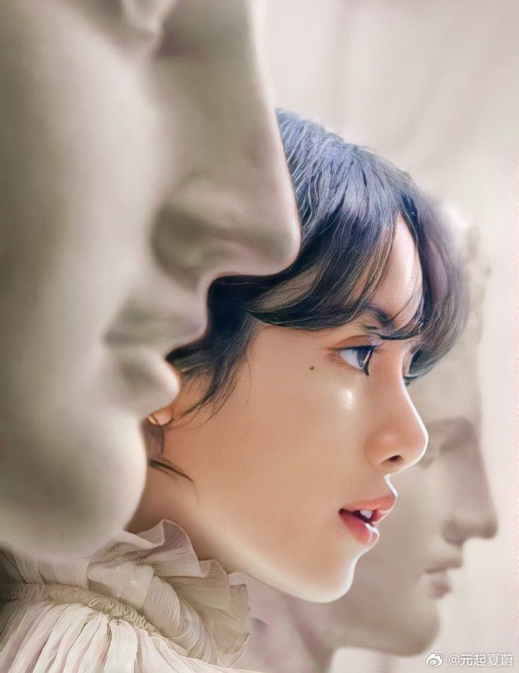 Lisa这几乎完美的侧颜​​​