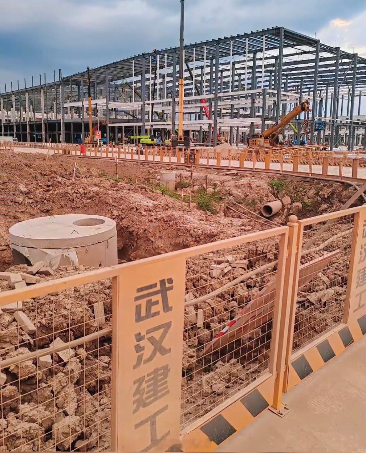 不敢想象，要是小米不自建厂造车，得被喷成什么样？​​​