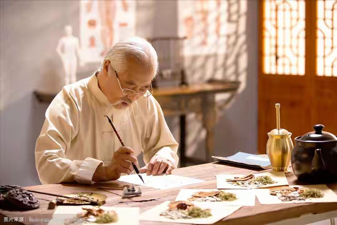 90%的病竟能自己好!全国人大代表、中医宋兆普的一番话戳醒沉迷吃药养生的人：人