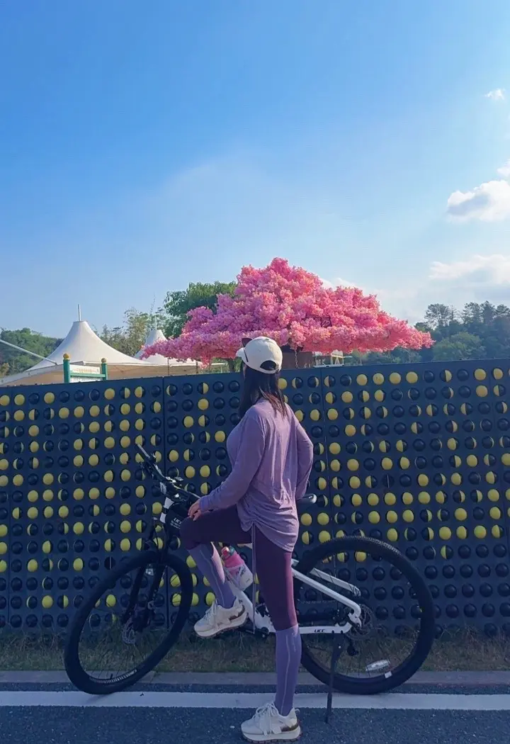 身体好，世界才是你的；心态好，快乐才是你的。