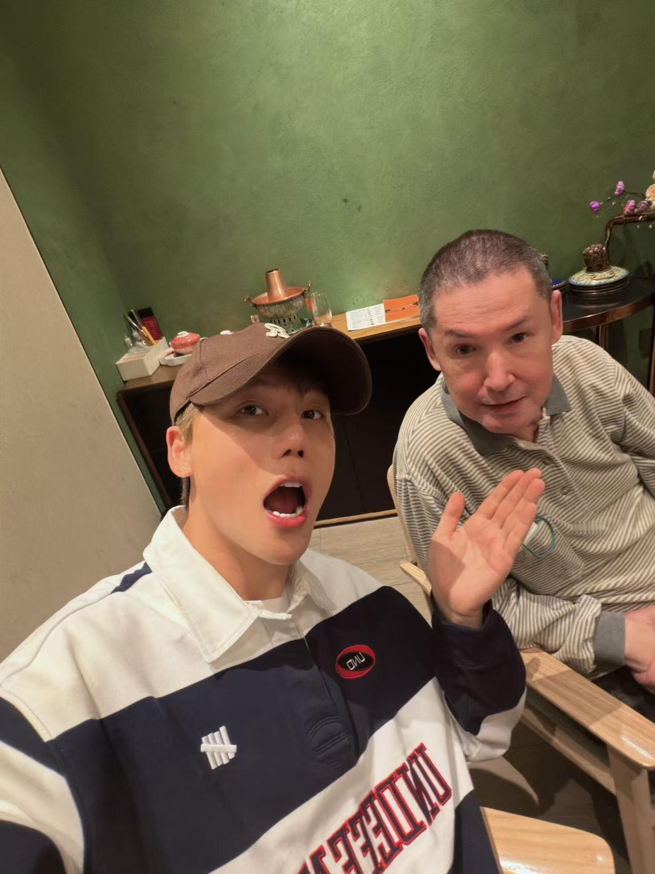 18年的这个亲子节目售后也挺长的，郭碧婷爸爸最近生病了，刘维今天和叔叔一起吃火锅