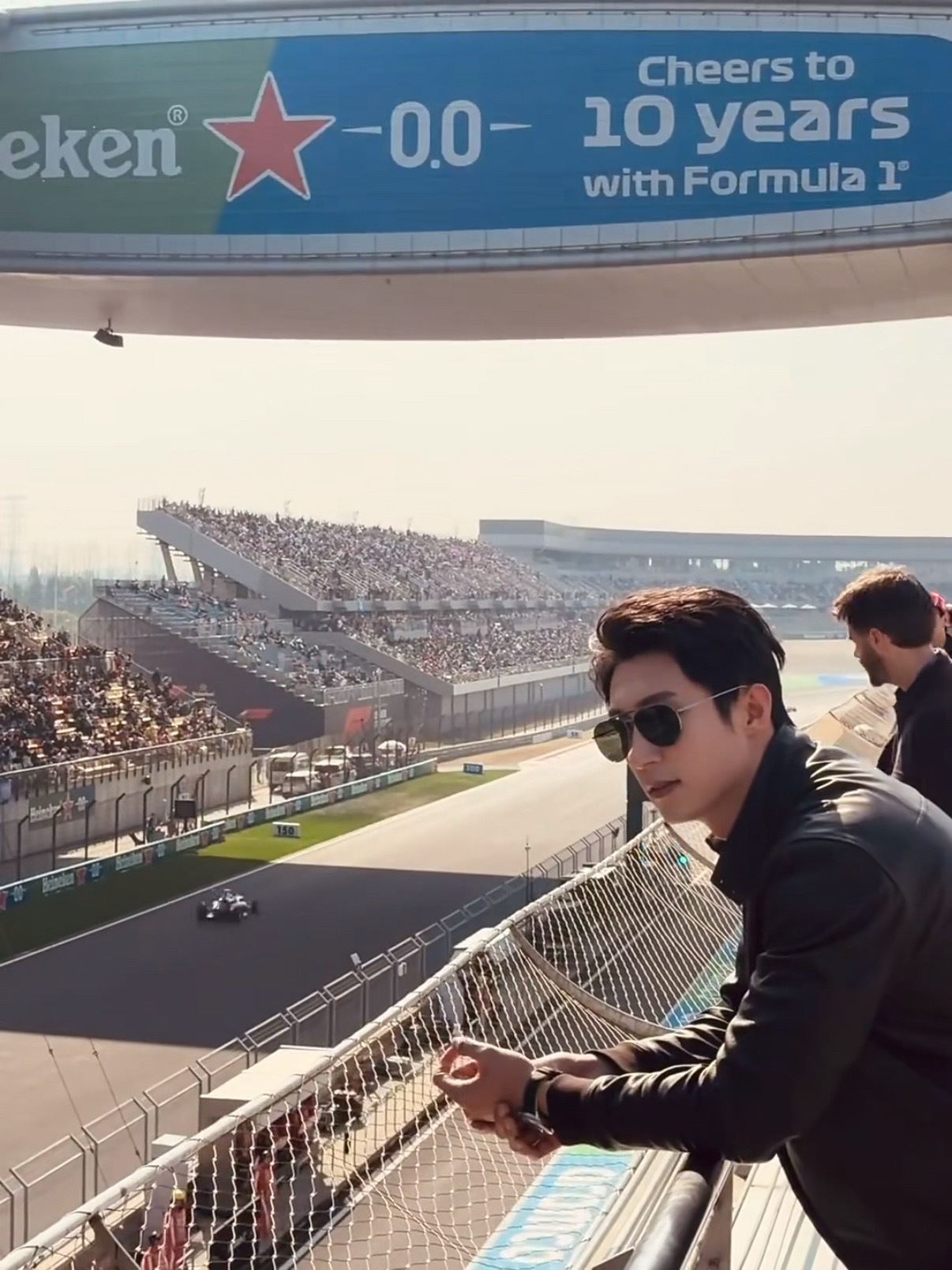 黄景瑜今天被林臻东顶号了今日赛场名场面！黄景瑜仿佛被《飞驰人生》林臻东“顶号”