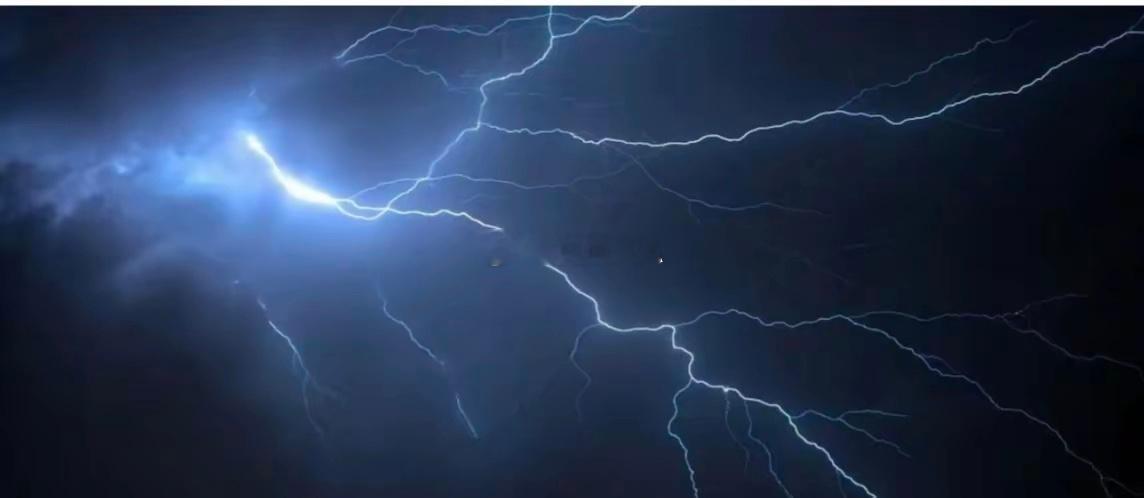 周末，有几家公司爆雷了1、臻镭科技：因信披违规将被实施“ST”，4月20日停牌