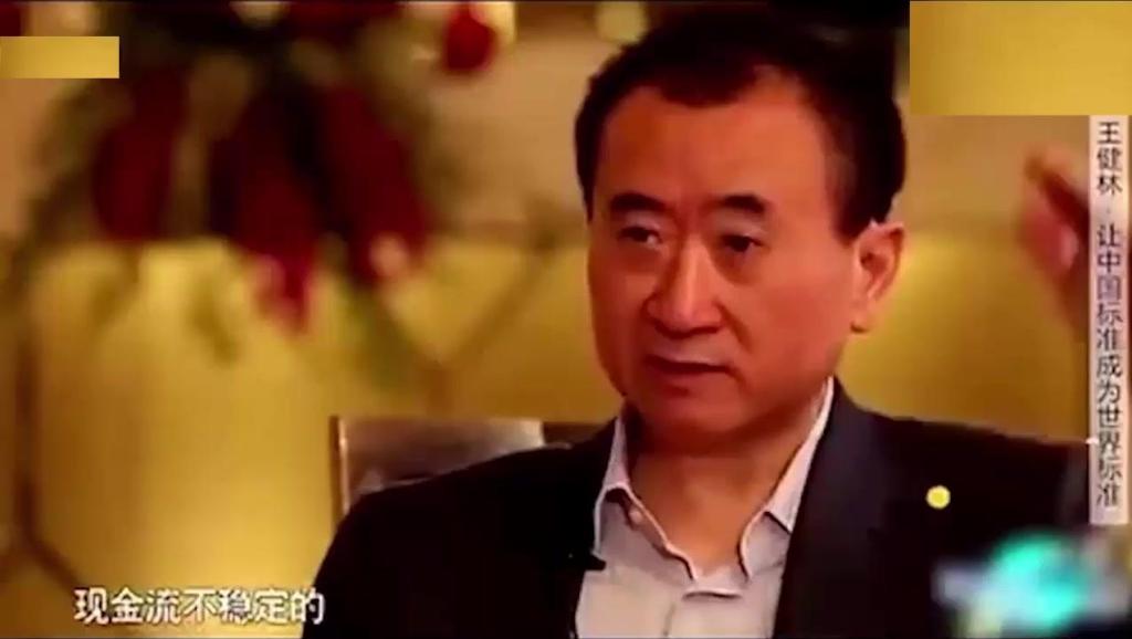 迪拜人均月收入_月收入过百万第一步