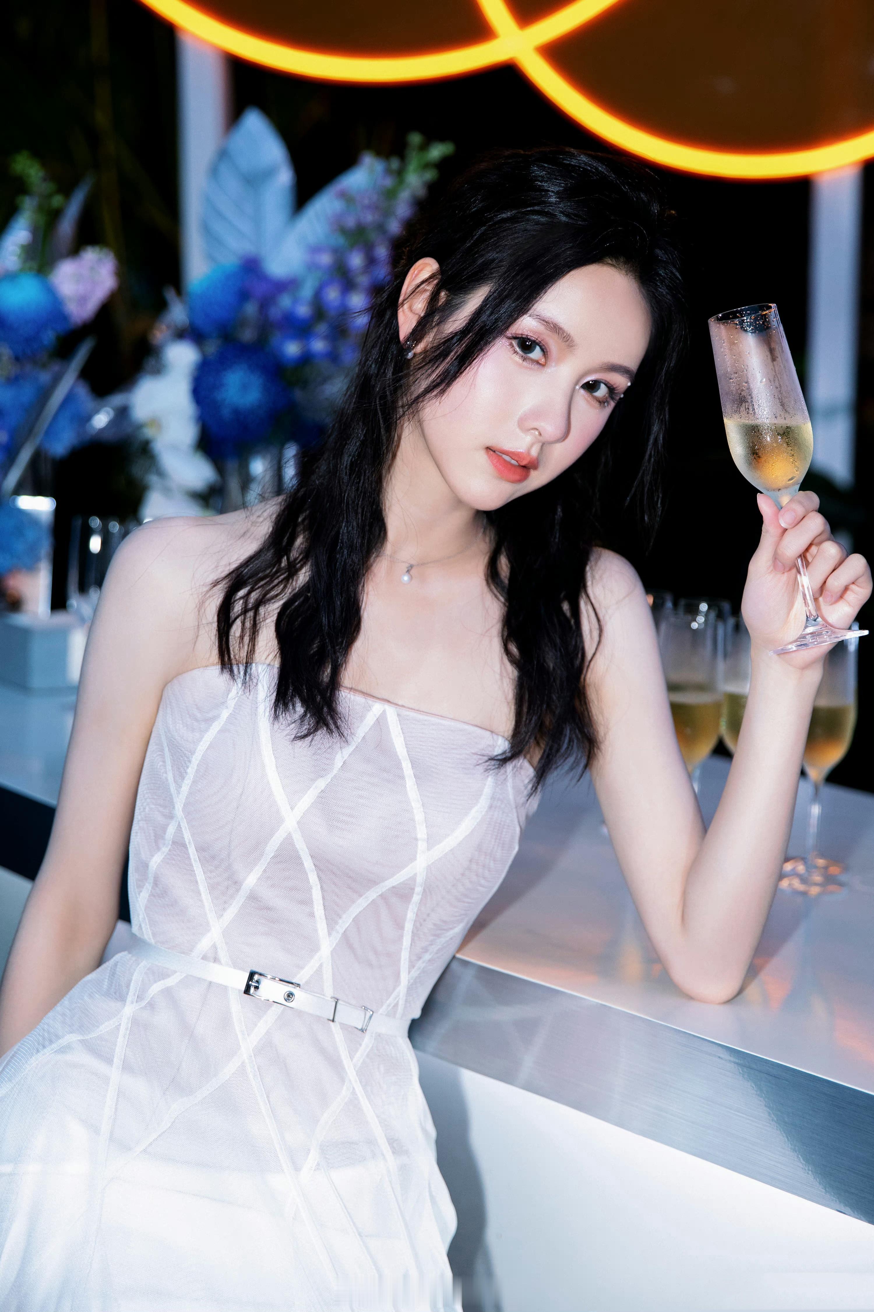 陈都灵一抹白纱​​​