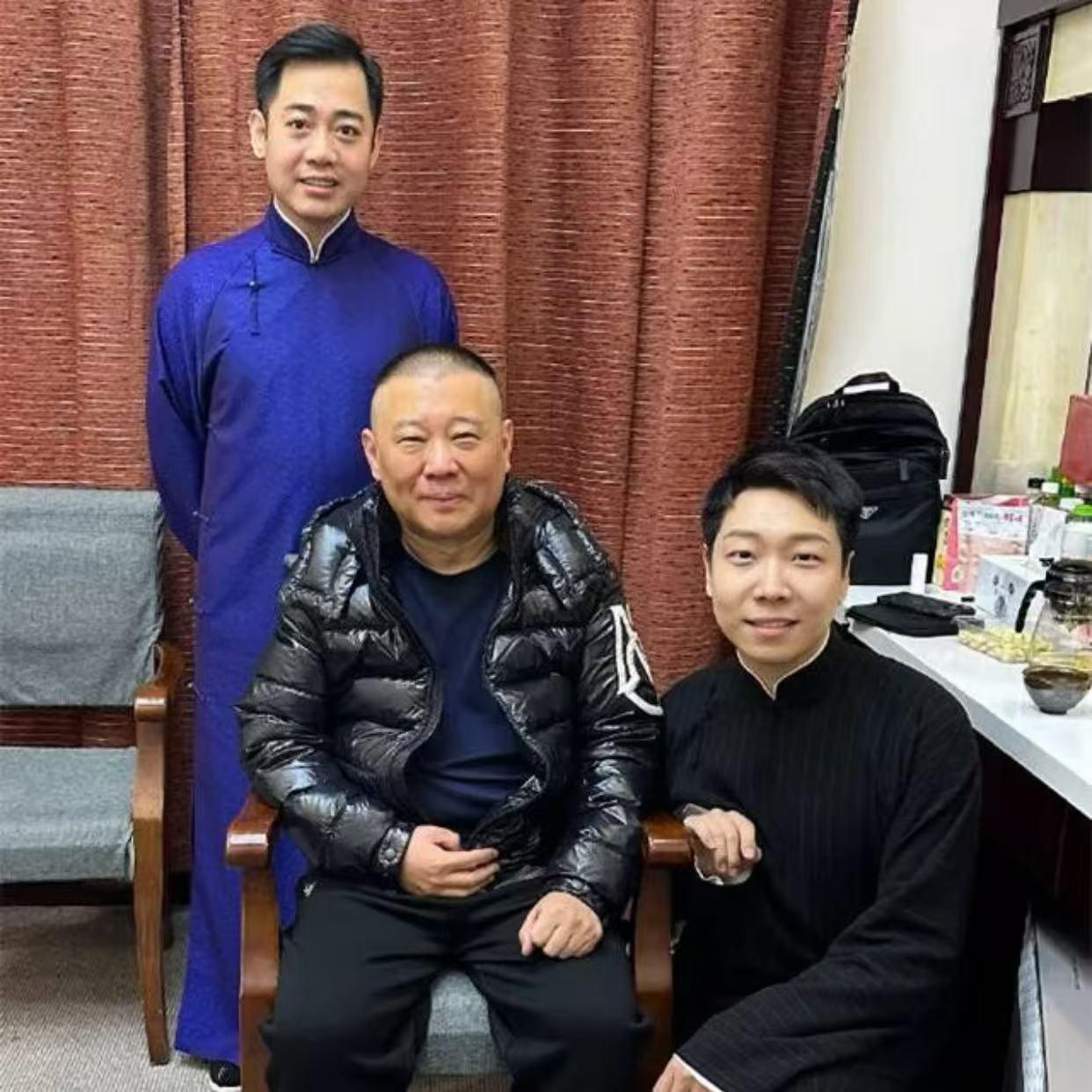 郭德纲徒孙王筱阁，似乎惹祸了！昨天，德云社小剧场修改三队节目单，去掉了王筱阁的演